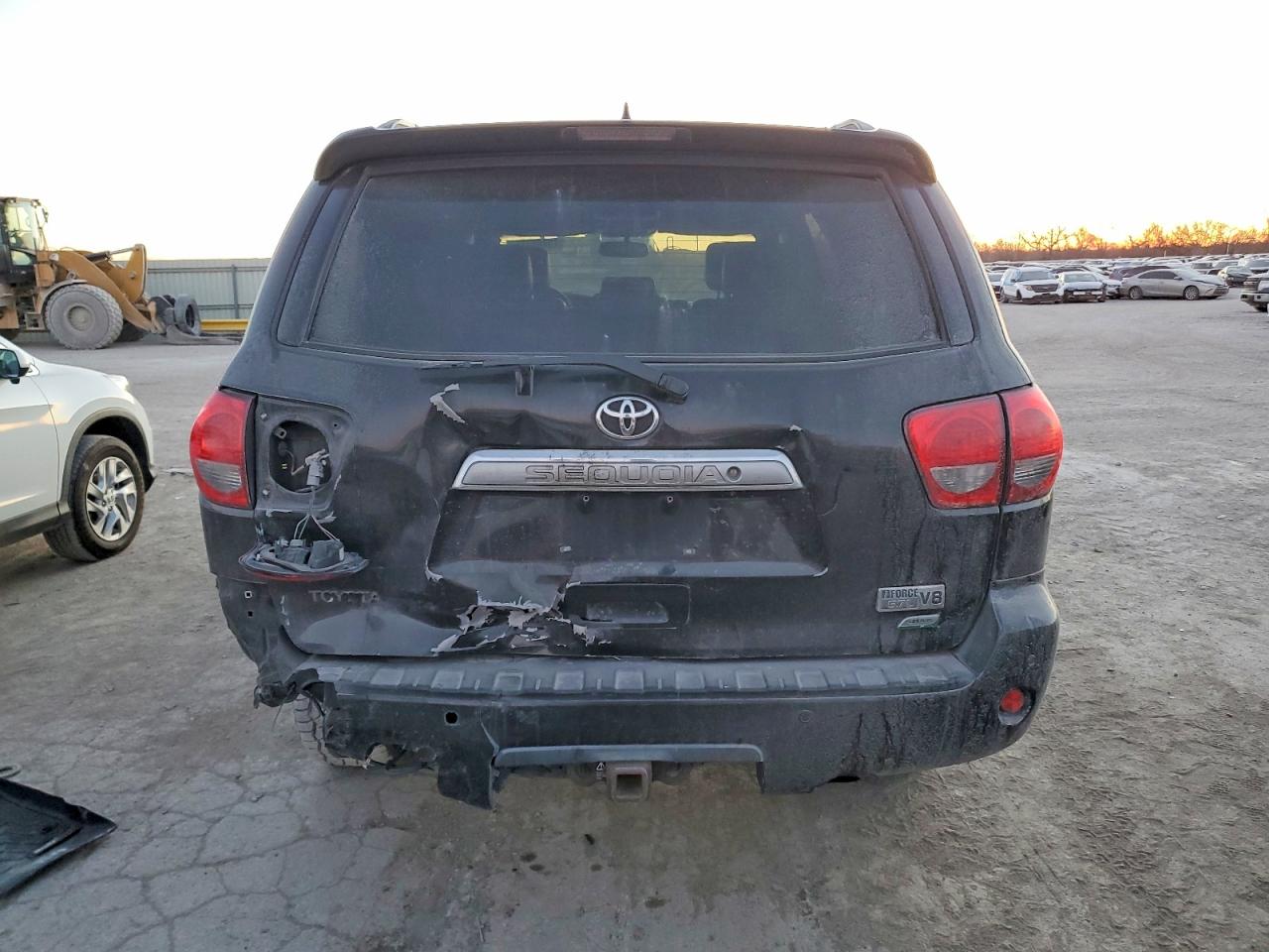 2010 TOYOTA SEQUOIA LIMITED photo 11