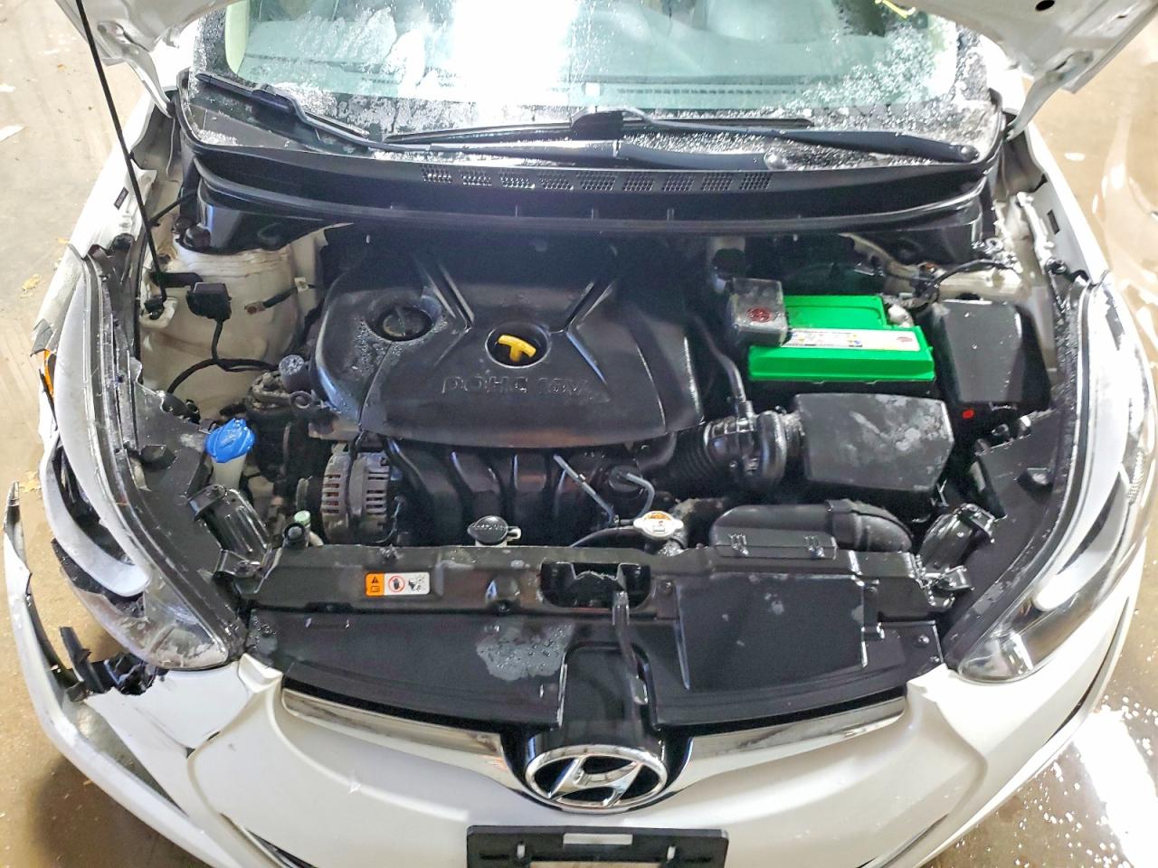 2014 HYUNDAI ELANTRA SE photo 21