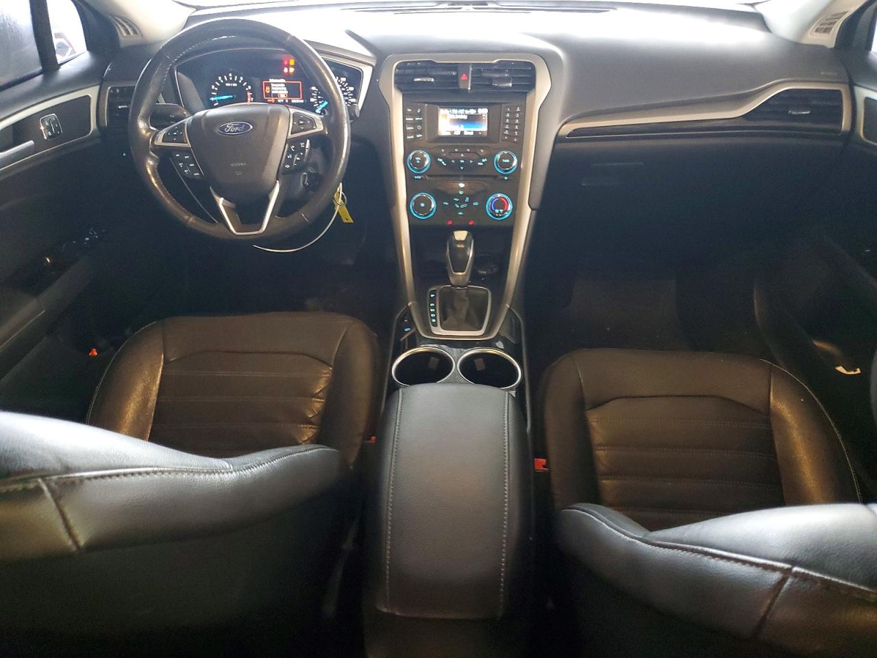 2013 FORD FUSION SE photo 8