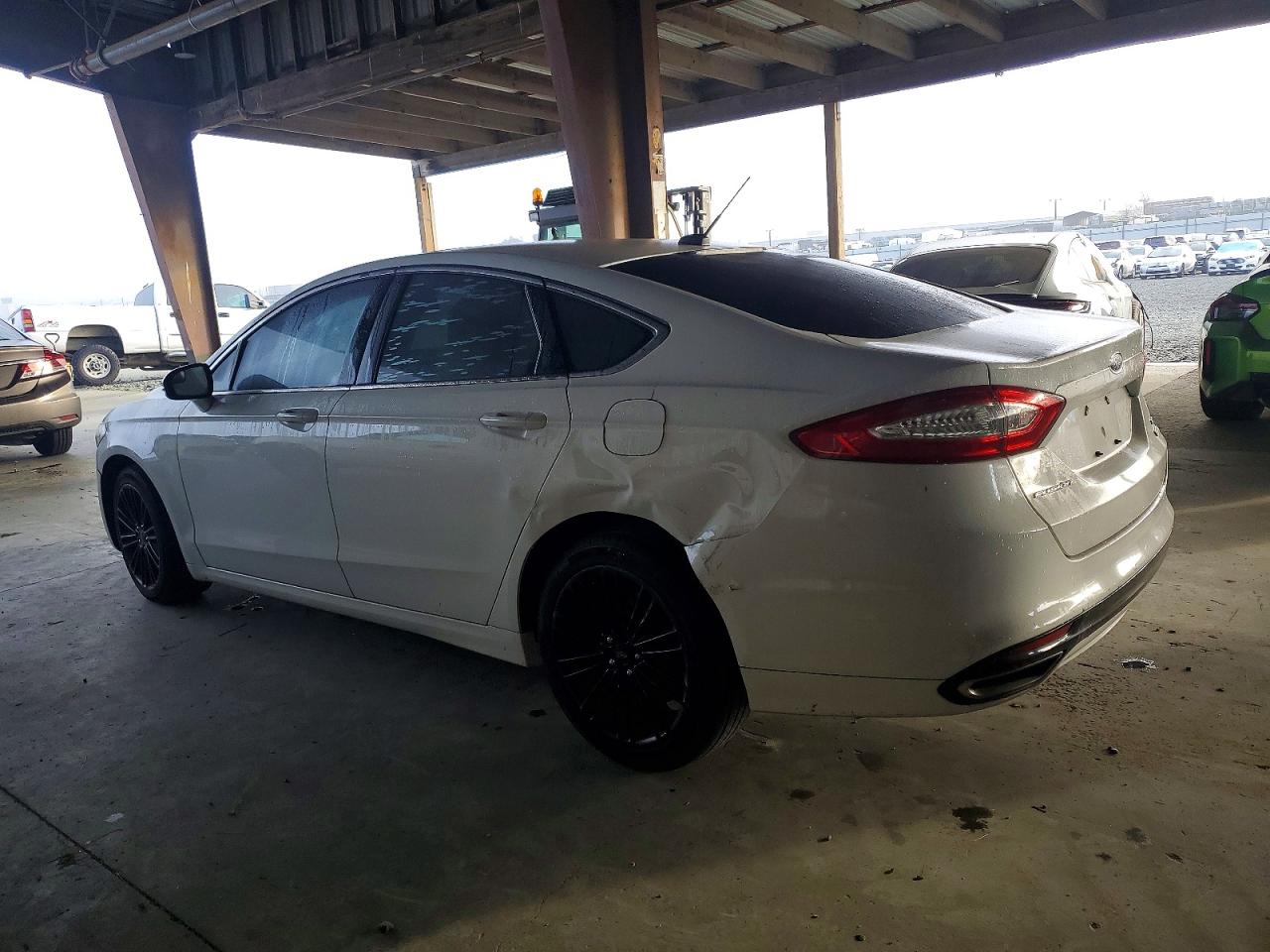 2013 FORD FUSION SE photo 2