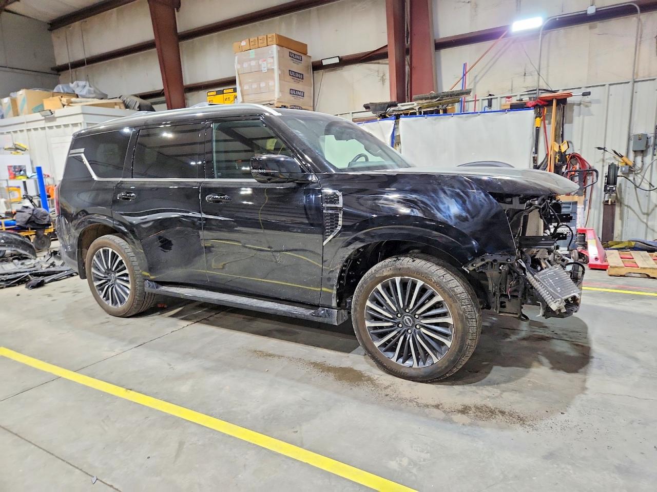 2025 NISSAN ARMADA PLATINUM RESERVE photo 4