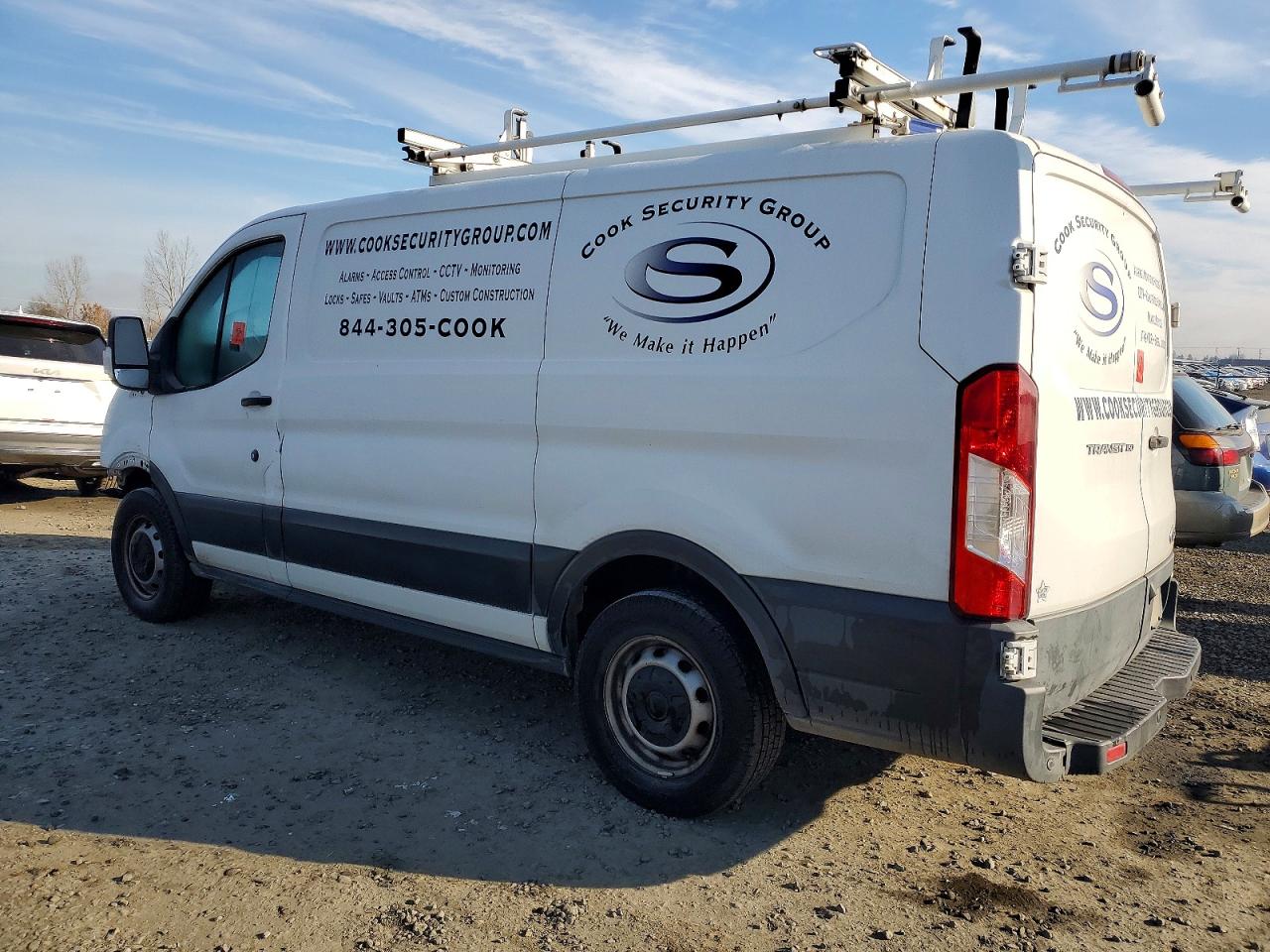 2018 FORD TRANSIT 150 UTILITY / SERVICE VAN photo 3