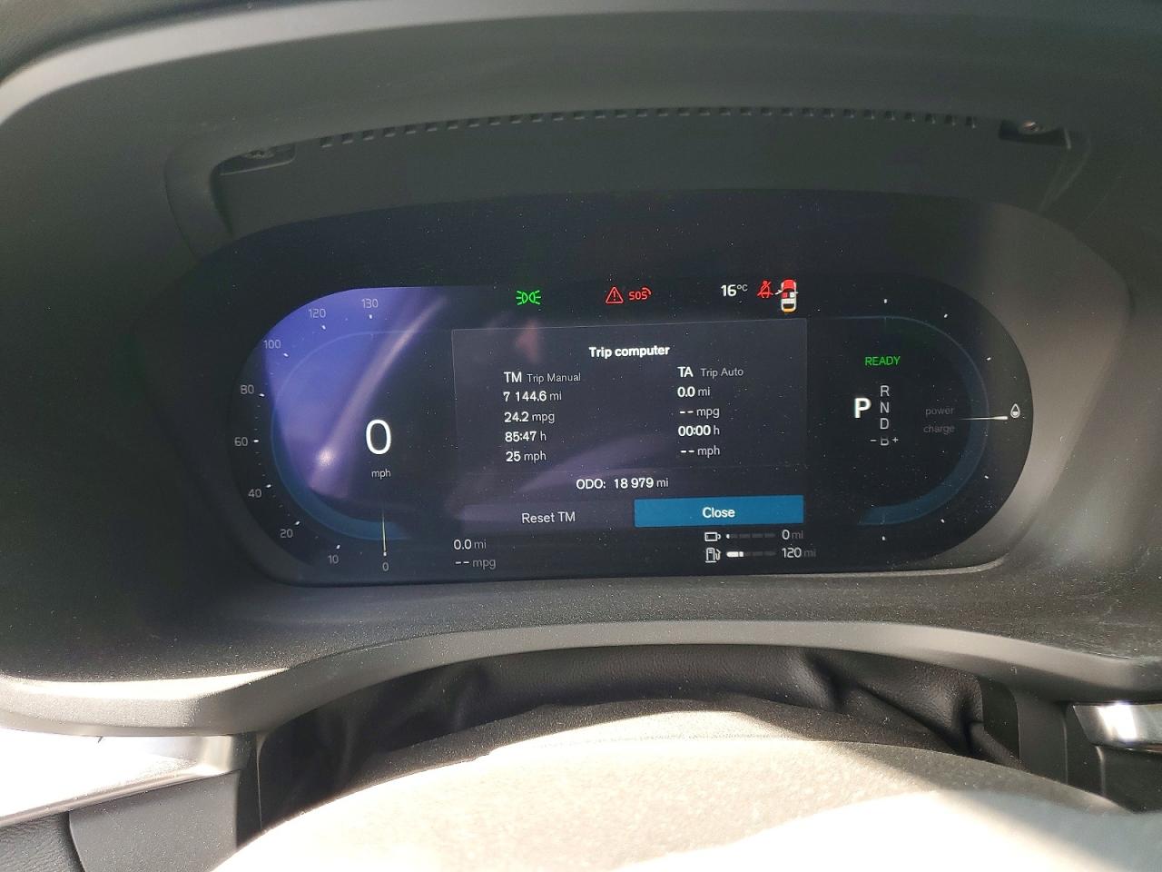 2024 VOLVO S60 CORE photo 9