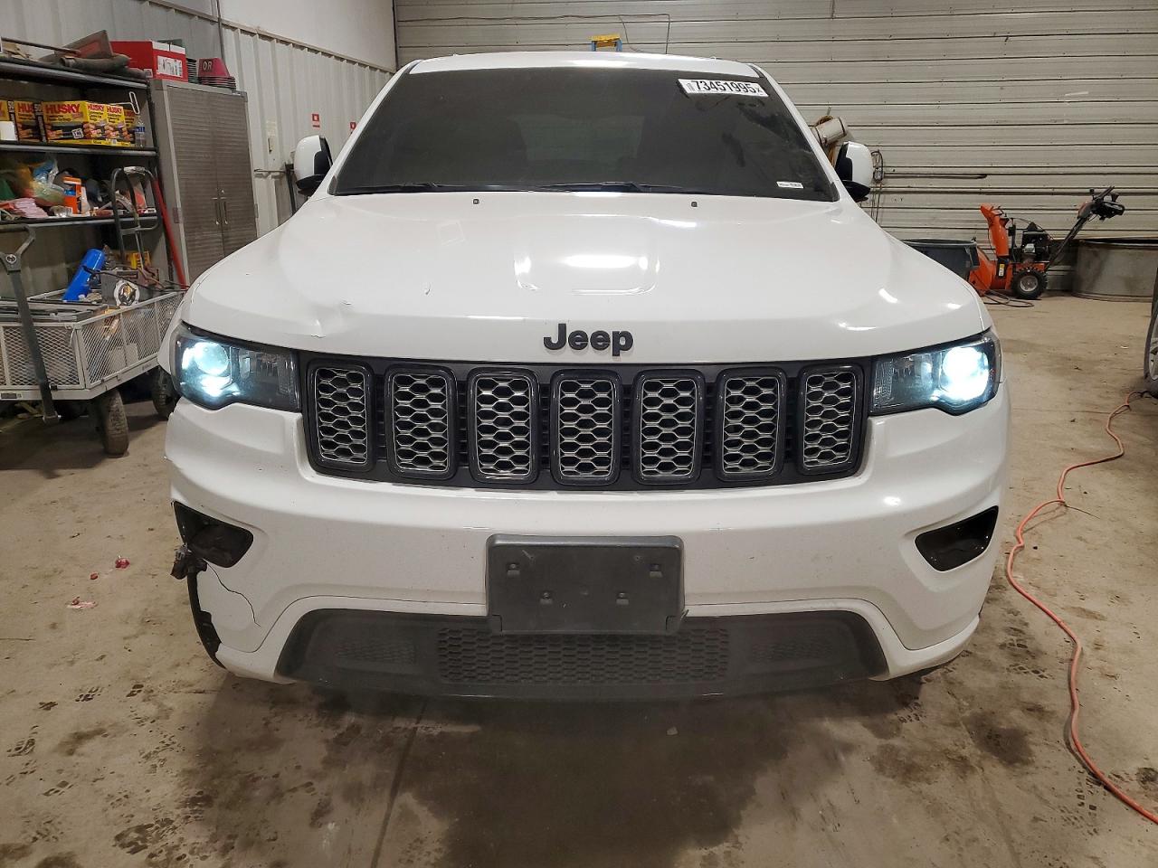 2018 JEEP GRAND CHEROKEE LAREDO photo 5