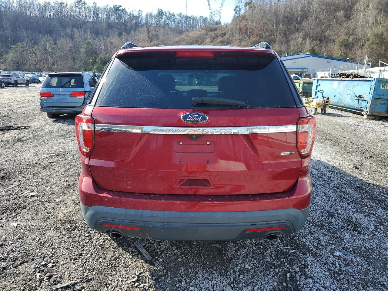 2016 FORD EXPLORER photo 16