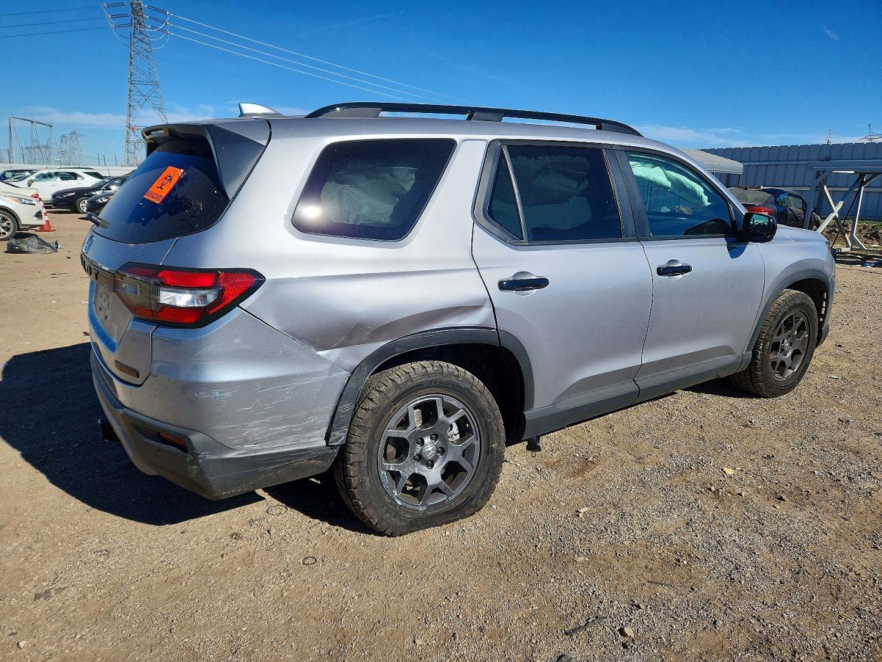 2025 HONDA PILOT TRAILSPORT photo 3