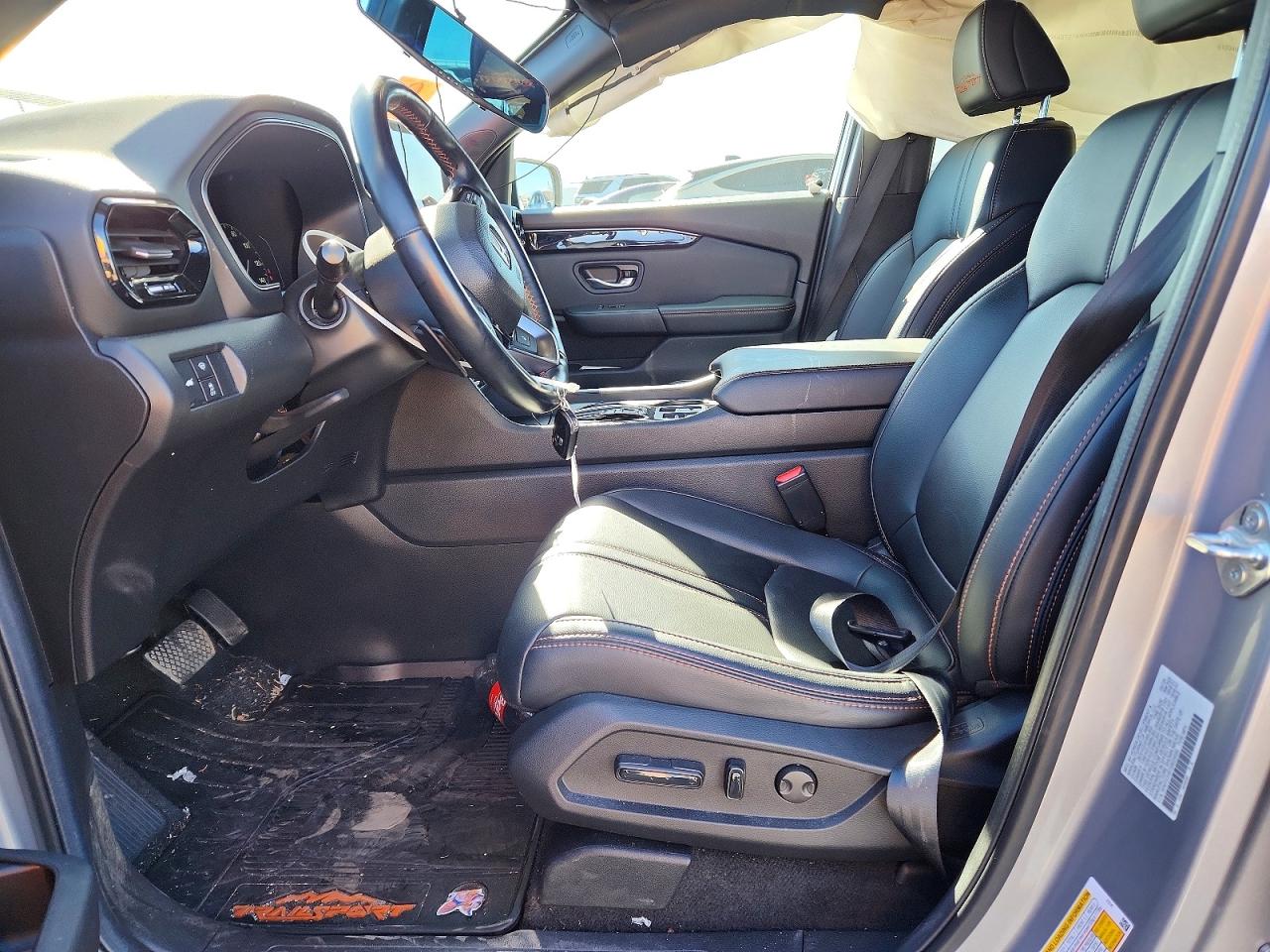 2025 HONDA PILOT TRAILSPORT photo 7