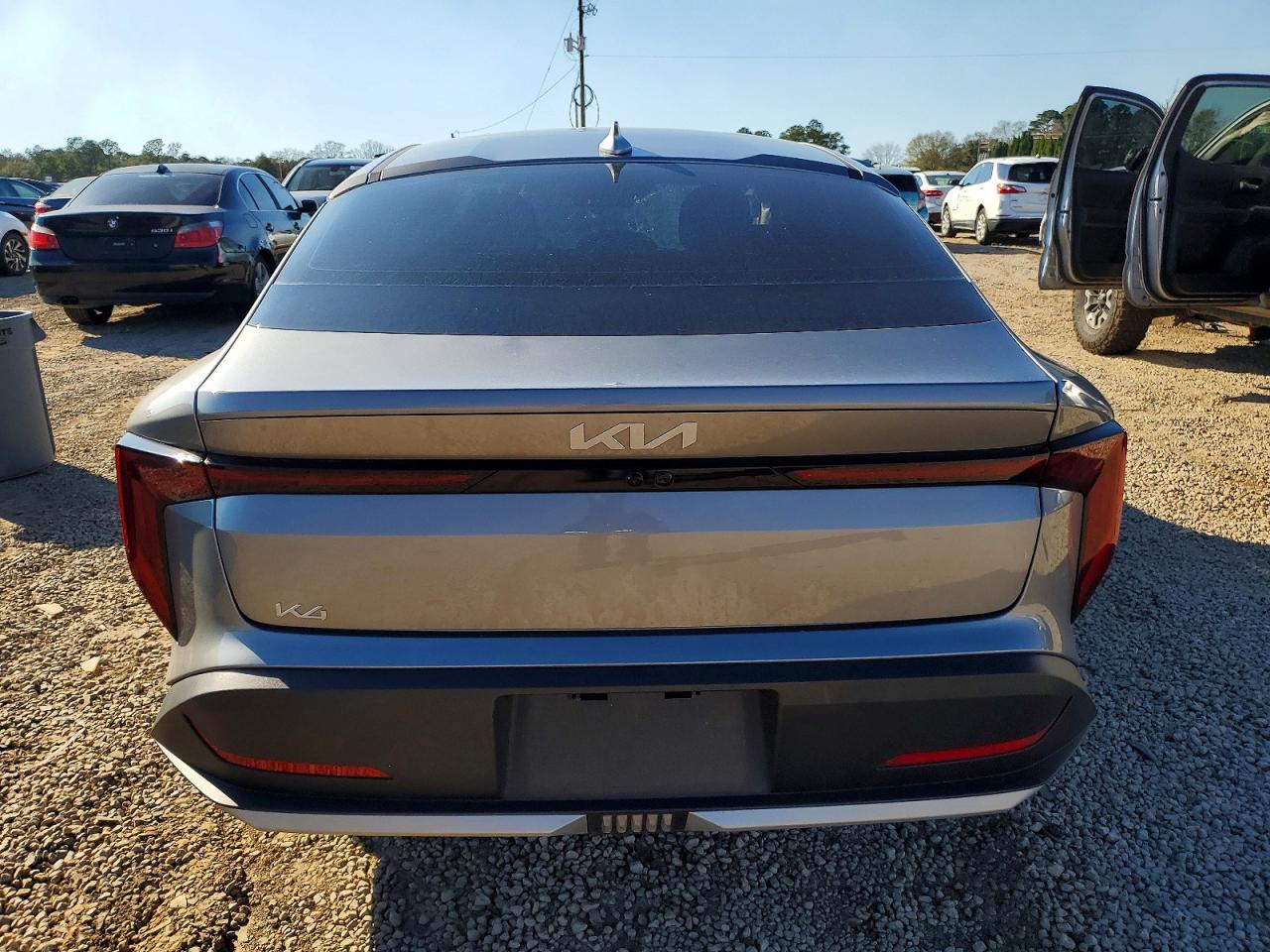 2025 KIA K4 EX photo 11