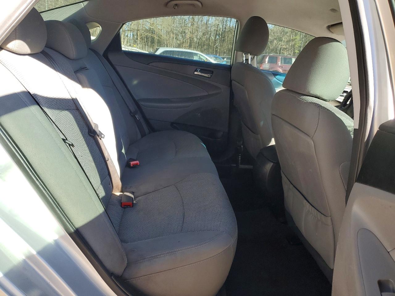 2013 HYUNDAI SONATA GLS photo 10