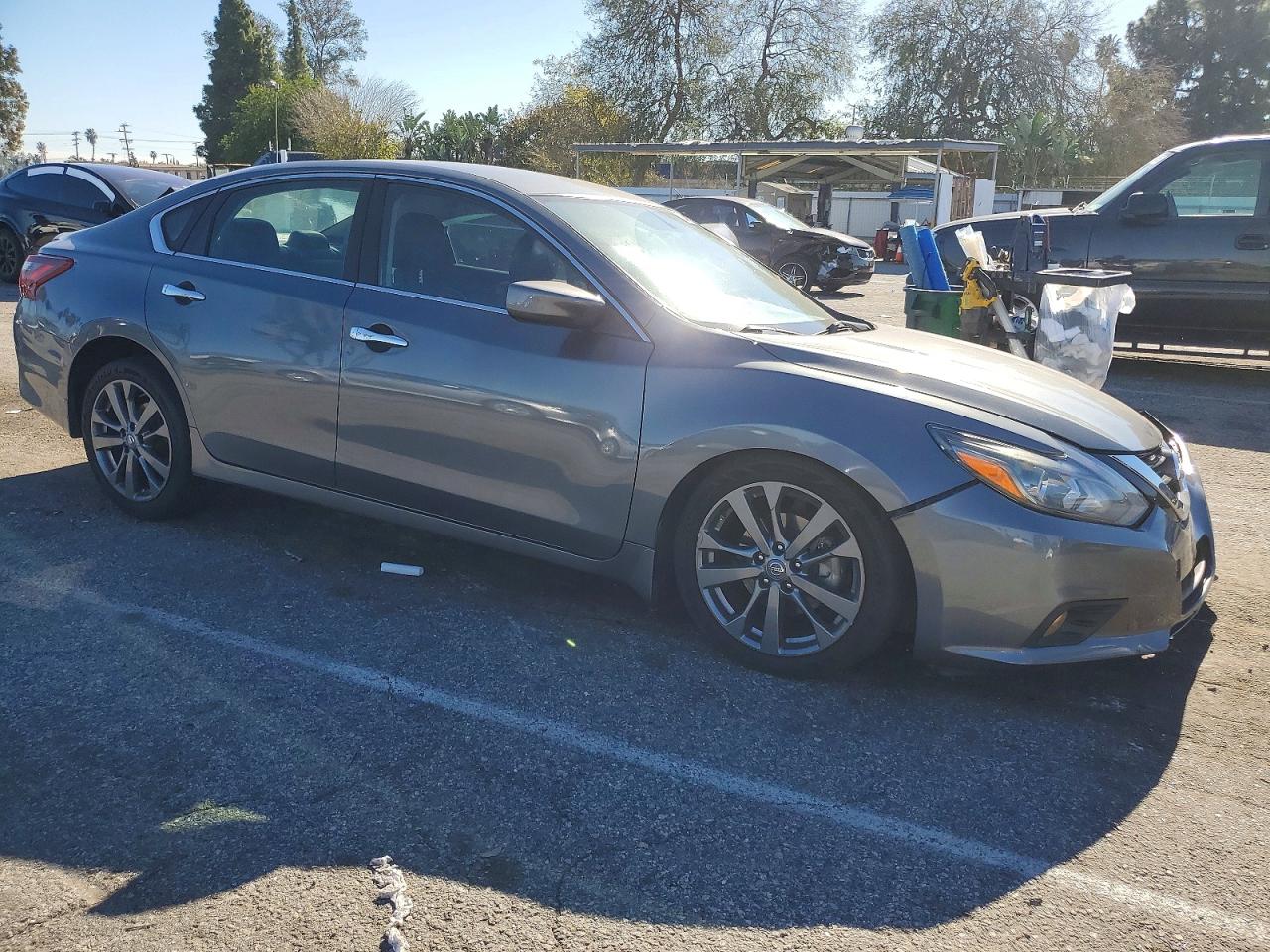 2018 NISSAN ALTIMA photo 7