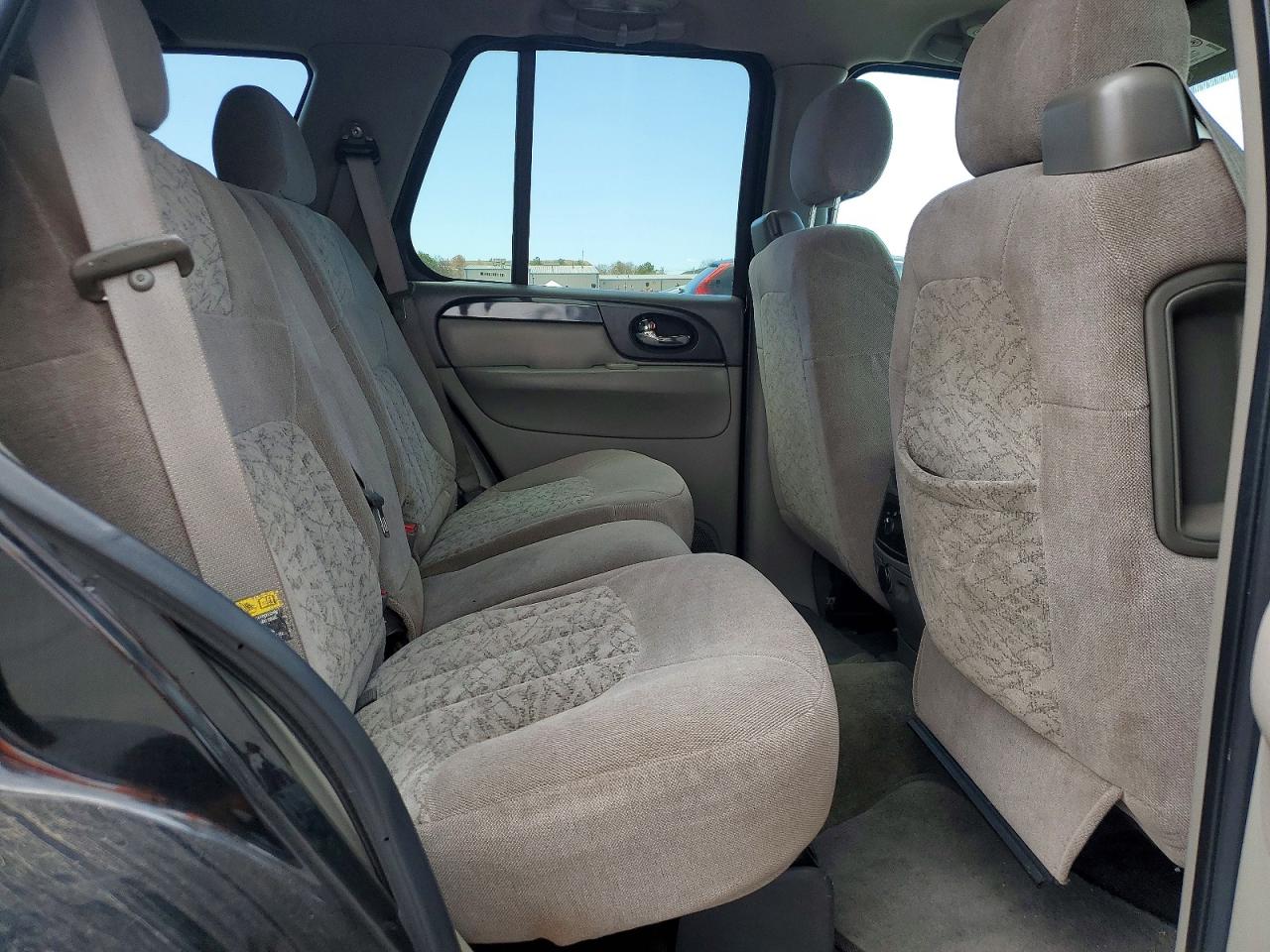 2004 GMC ENVOY photo 31