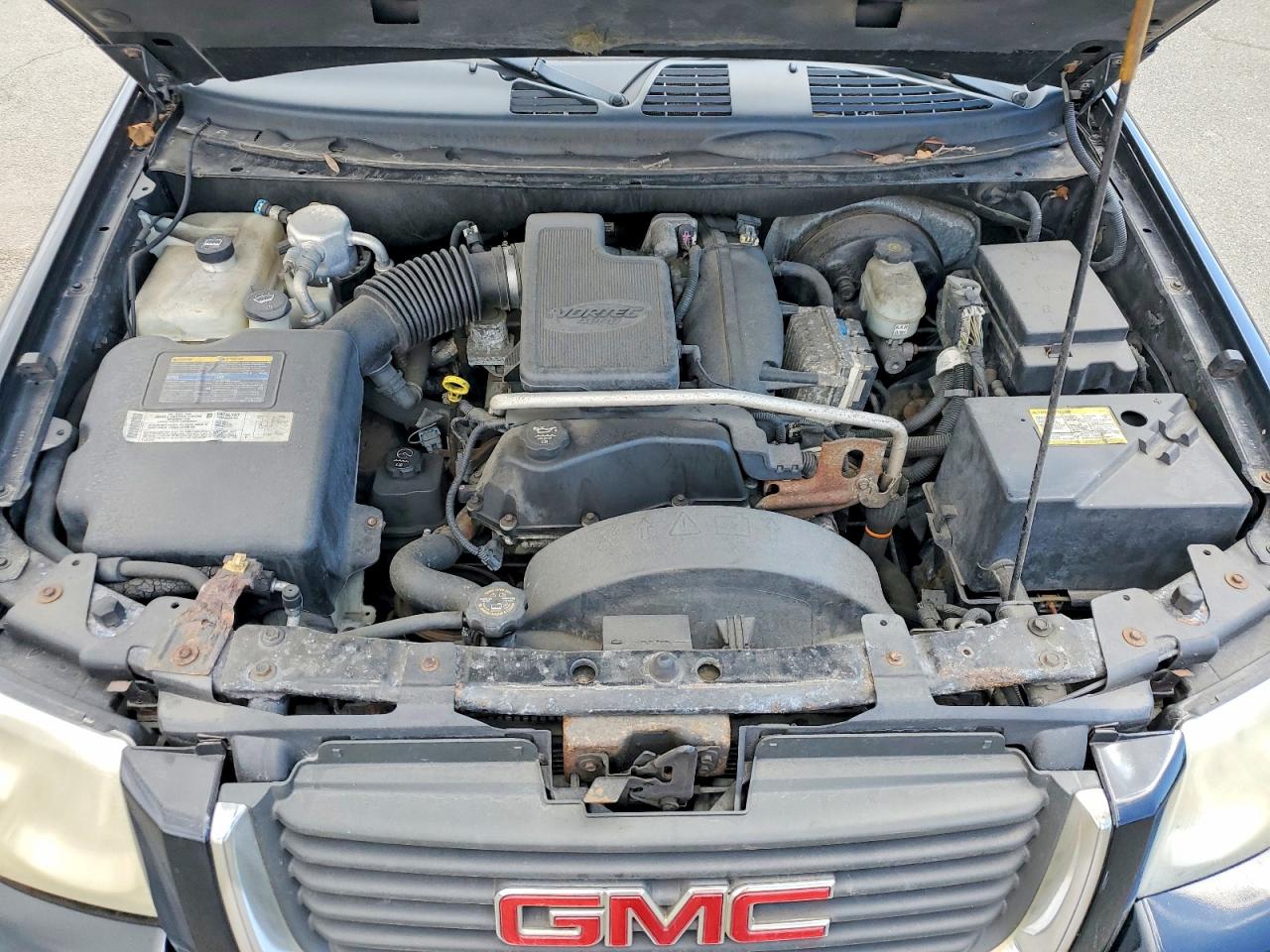 2004 GMC ENVOY photo 34