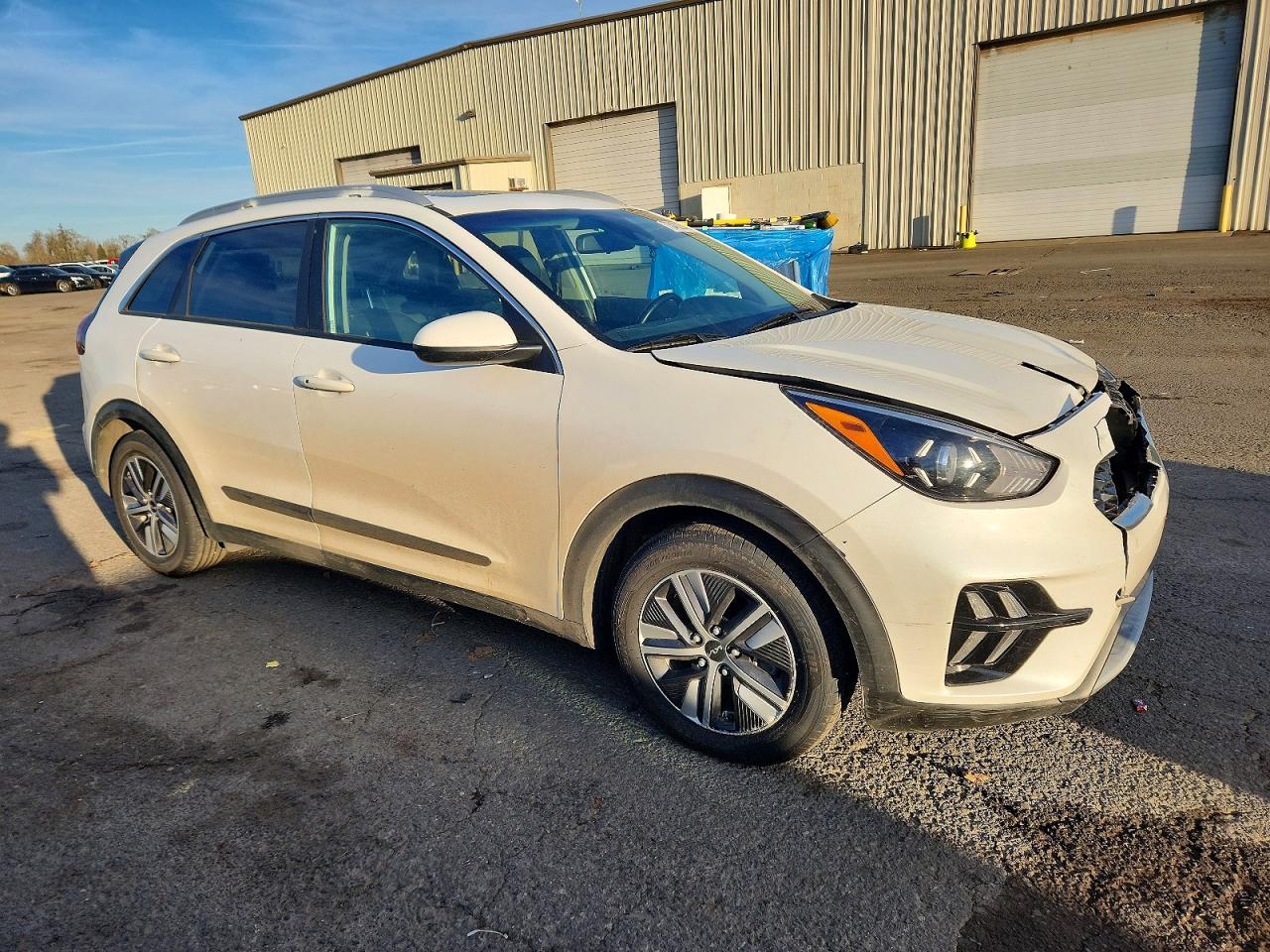 2022 KIA NIRO LX photo 4