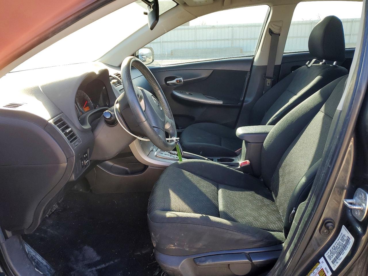 2010 TOYOTA COROLLA BASE photo 7
