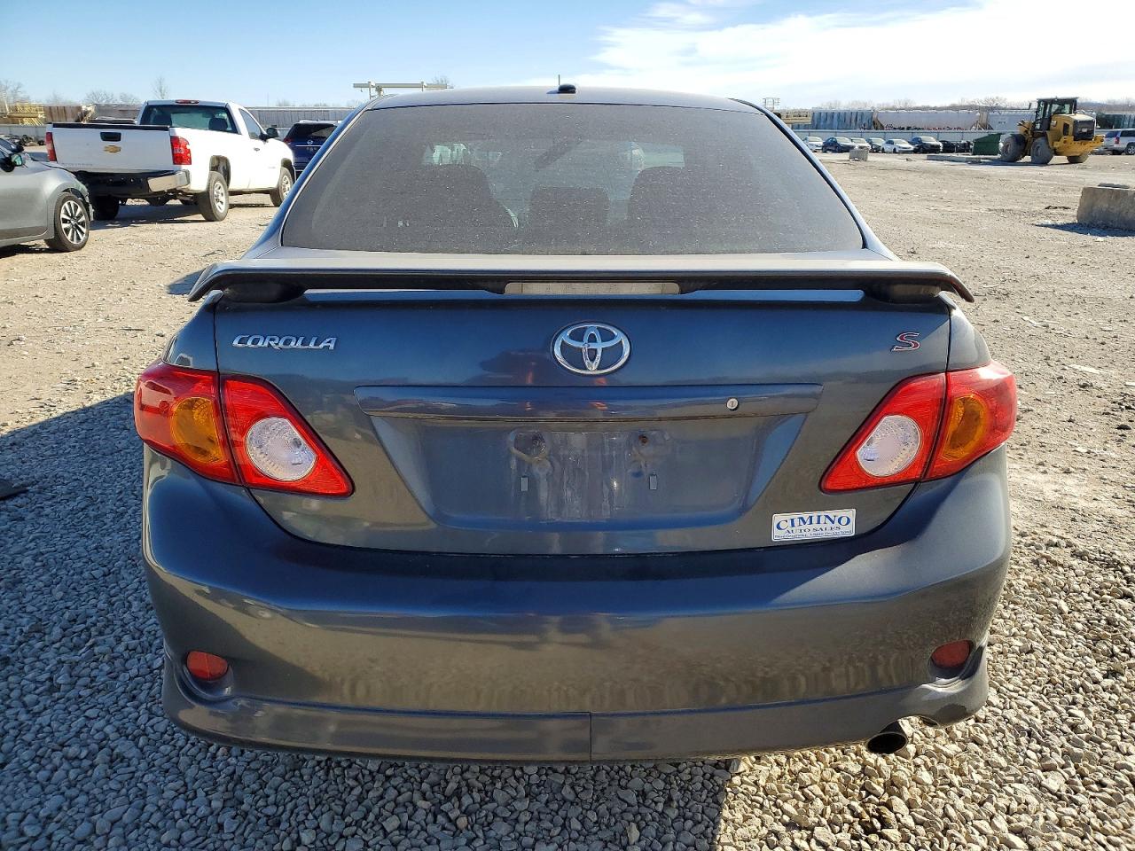 2010 TOYOTA COROLLA BASE photo 6