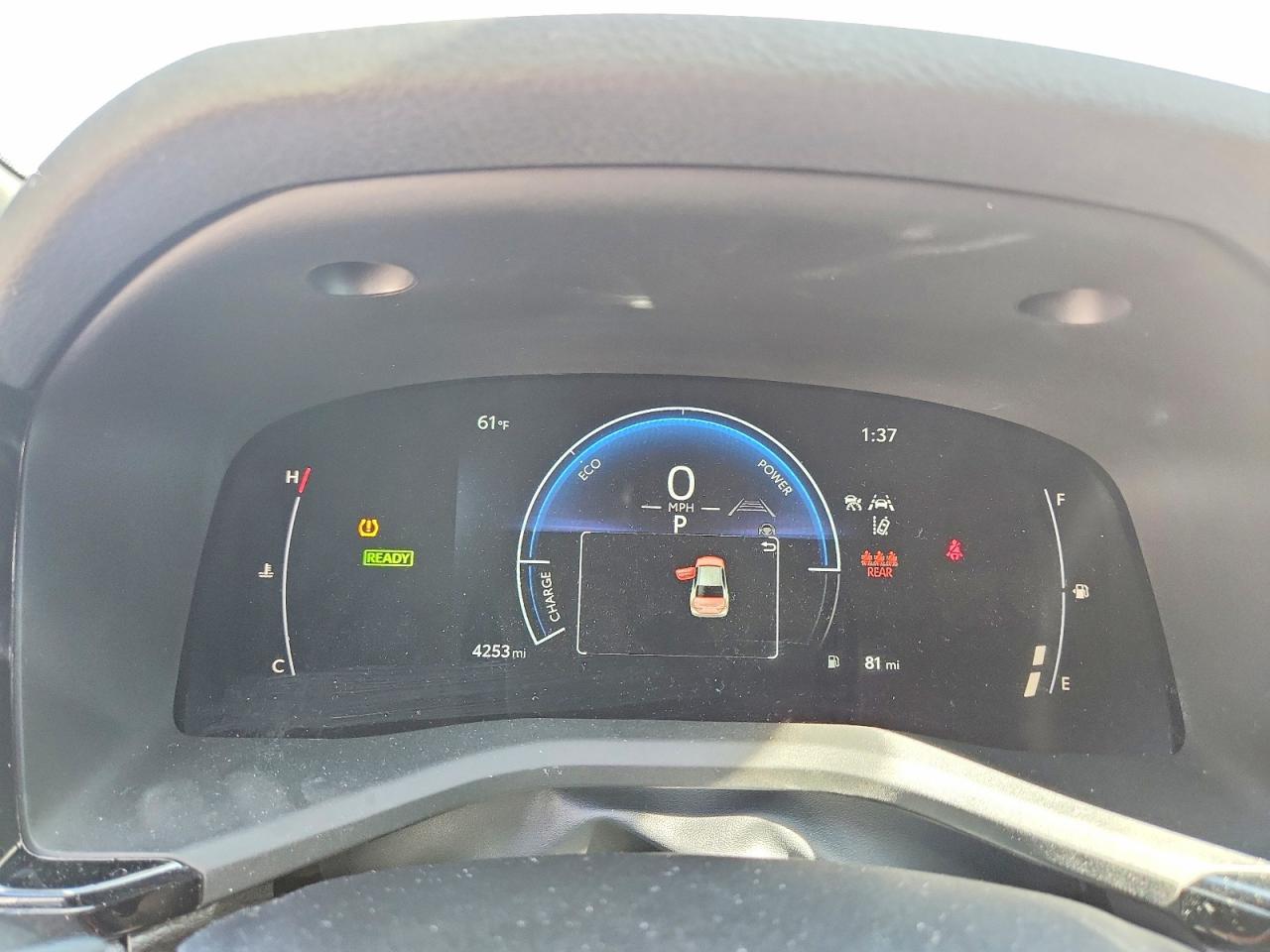 2025 TOYOTA CAMRY SE photo 9