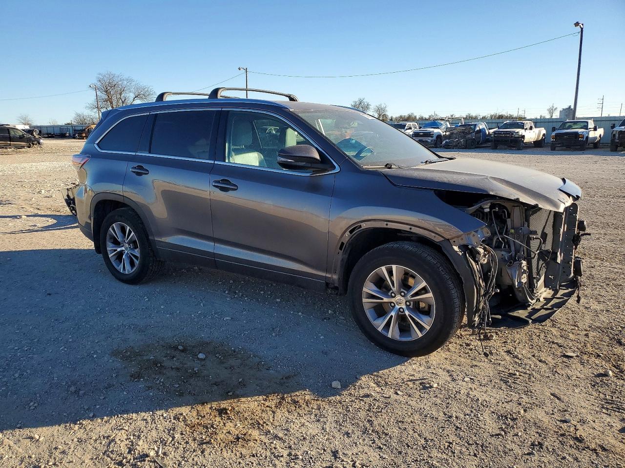 2014 TOYOTA HIGHLANDER XLE photo 7