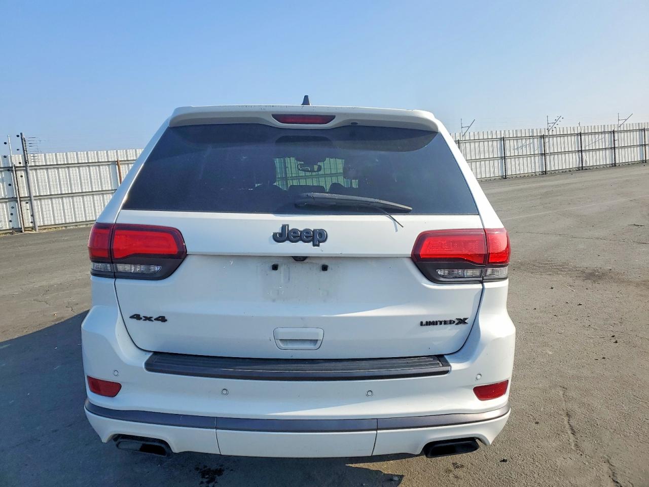 2020 JEEP GRAND CHEROKEE LIMITED photo 6