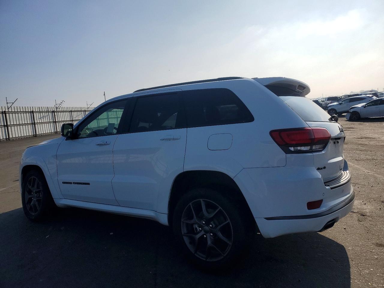 2020 JEEP GRAND CHEROKEE LIMITED photo 2