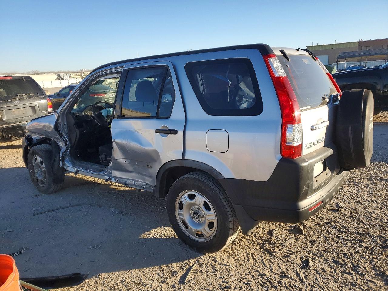2005 HONDA CR-V LX photo 5