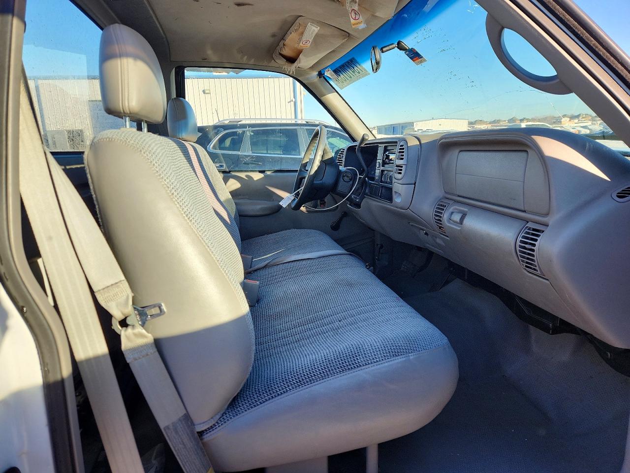 1998 CHEVROLET GMT-400 C1500 photo 28