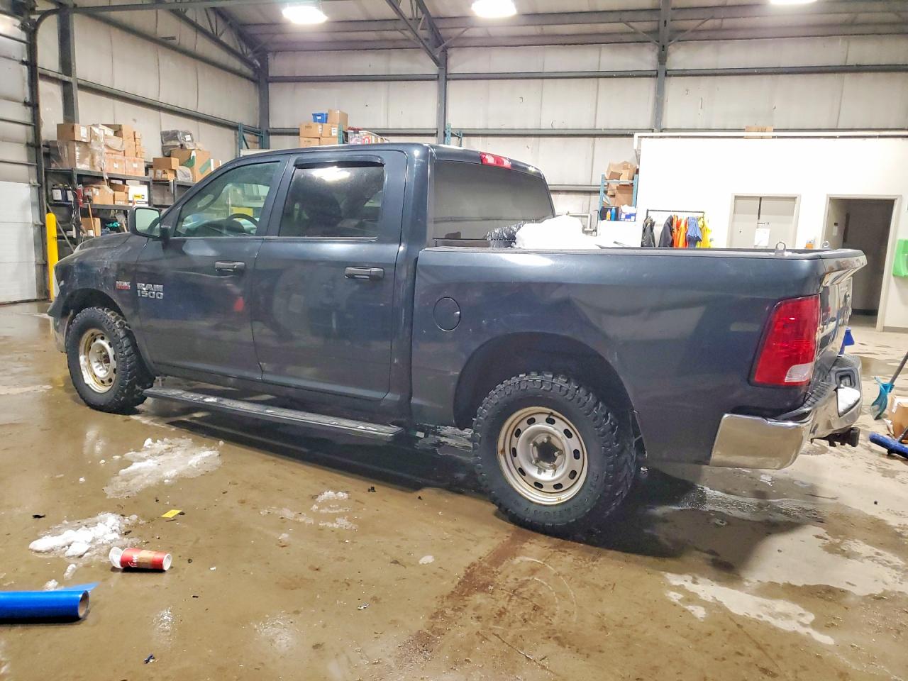 2016 RAM 1500 ST photo 2