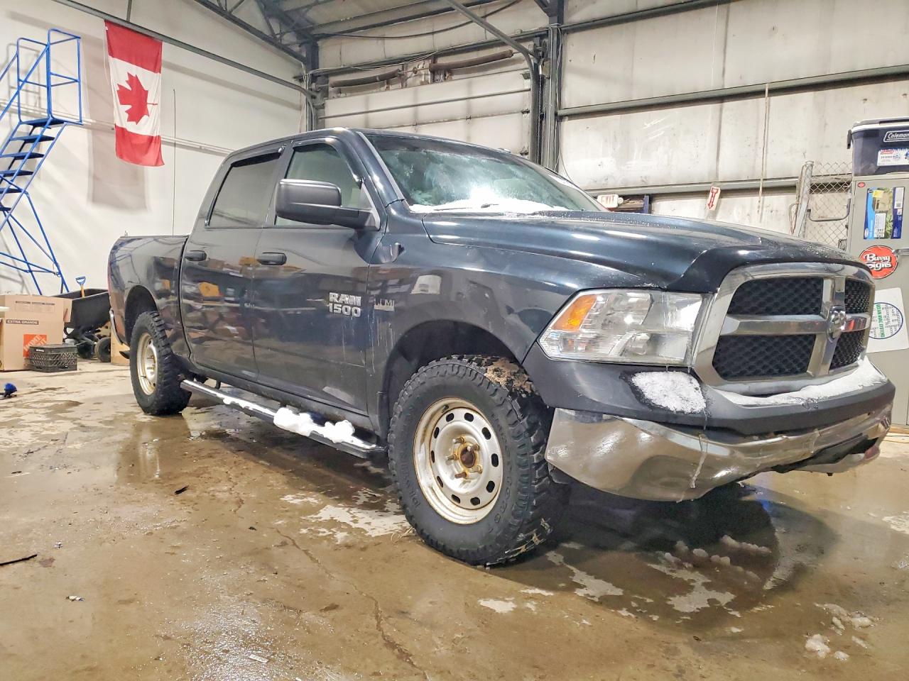 2016 RAM 1500 ST photo 4