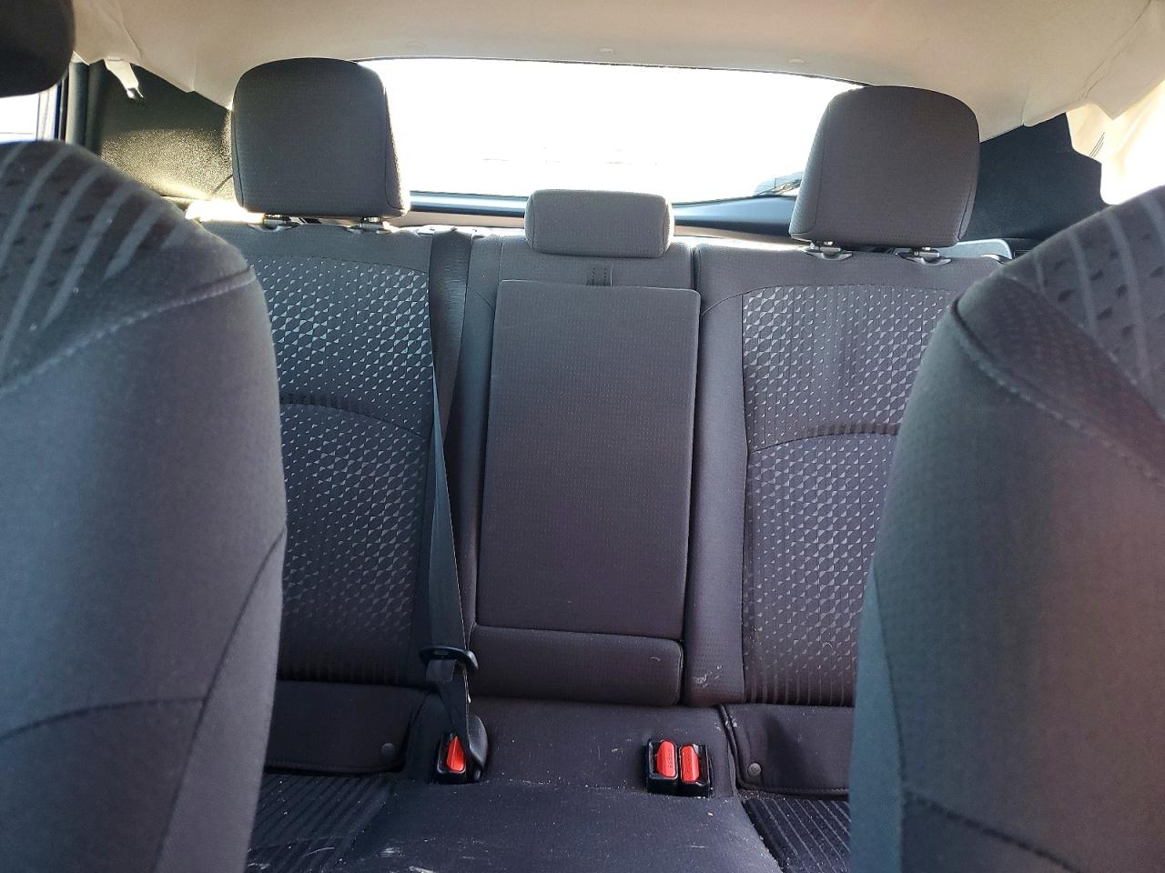 2018 TOYOTA PRIUS TWO photo 10