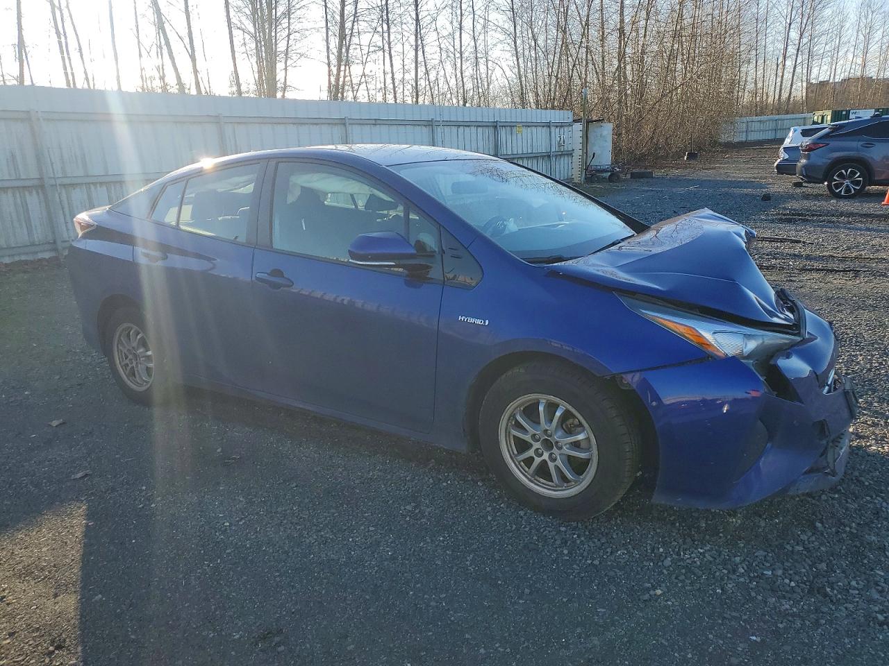 2018 TOYOTA PRIUS TWO photo 4