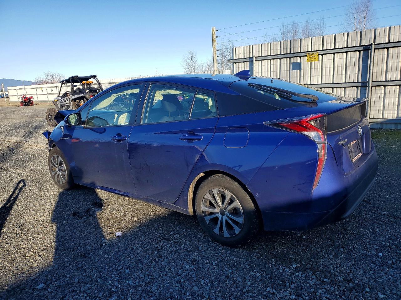 2018 TOYOTA PRIUS TWO photo 2
