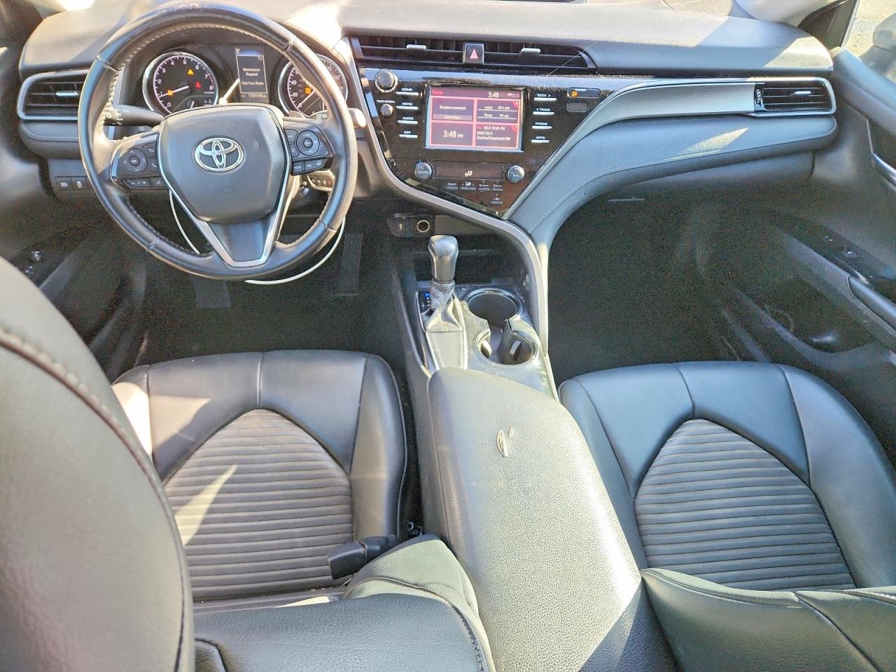 2019 TOYOTA CAMRY SE photo 15