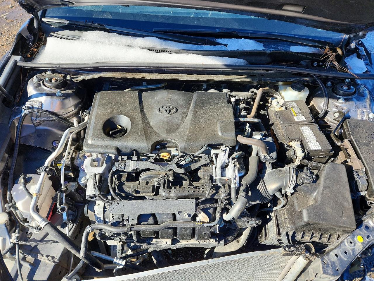2019 TOYOTA CAMRY SE photo 21