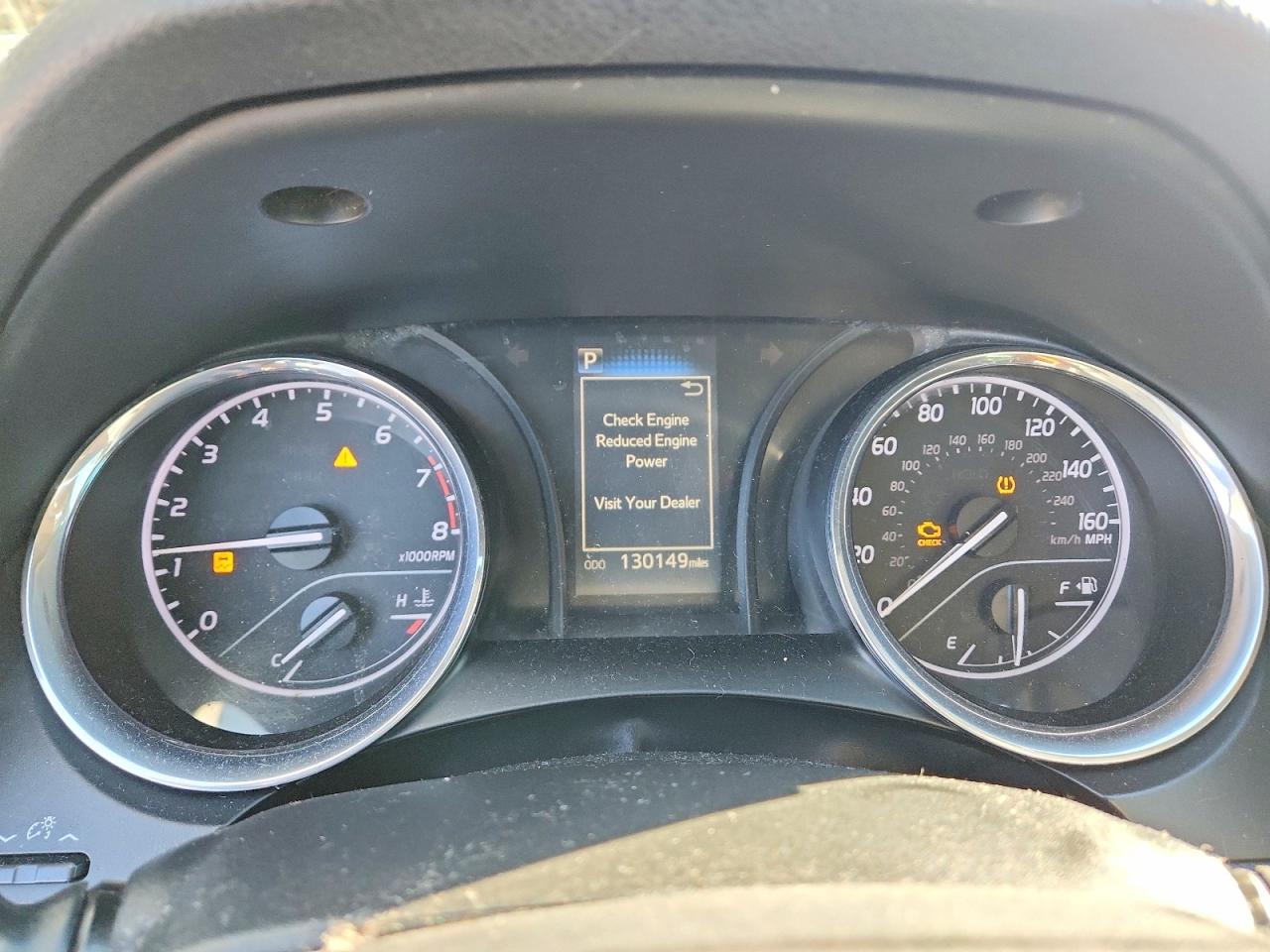 2019 TOYOTA CAMRY SE photo 17