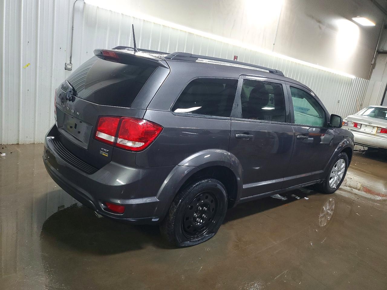 2018 DODGE JOURNEY SXT photo 5