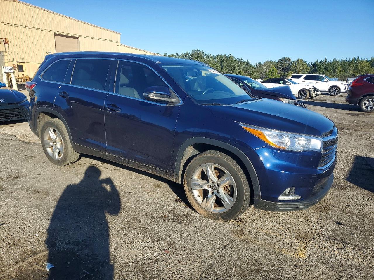 2016 TOYOTA HIGHLANDER LIMITED photo 7
