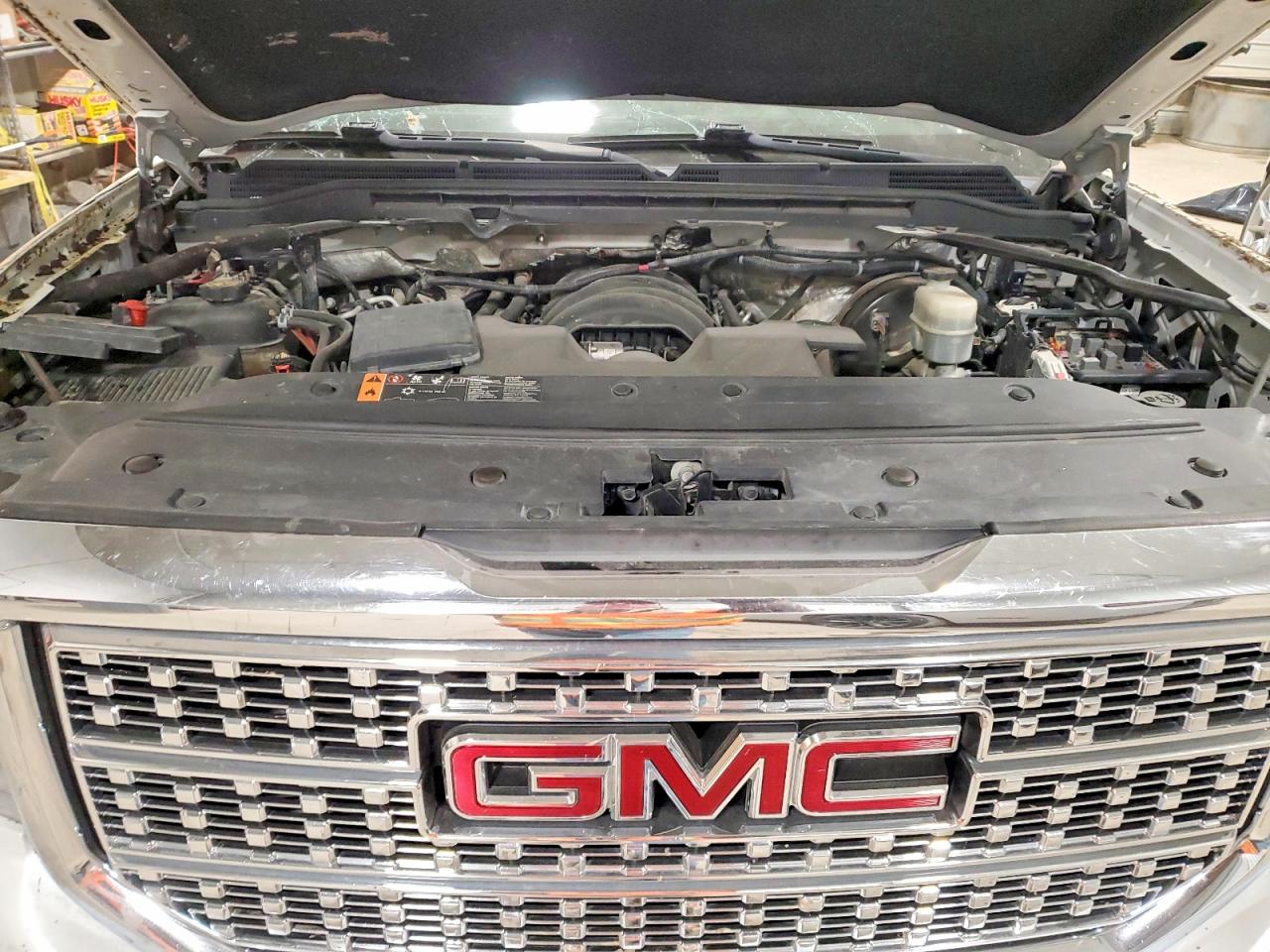 2017 GMC SIERRA K1500 DENALI photo 21
