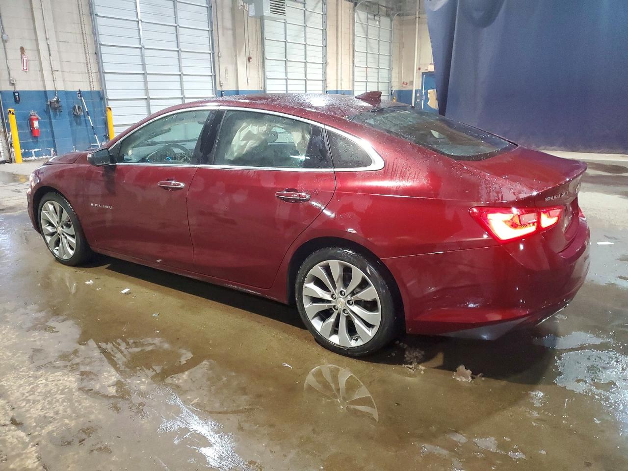 2016 CHEVROLET MALIBU PREMIER photo 4