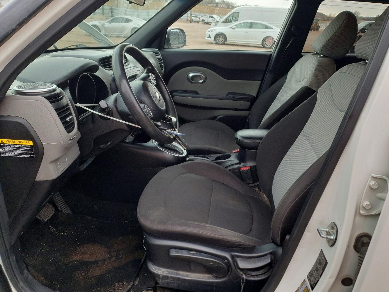 2016 KIA SOUL photo 19