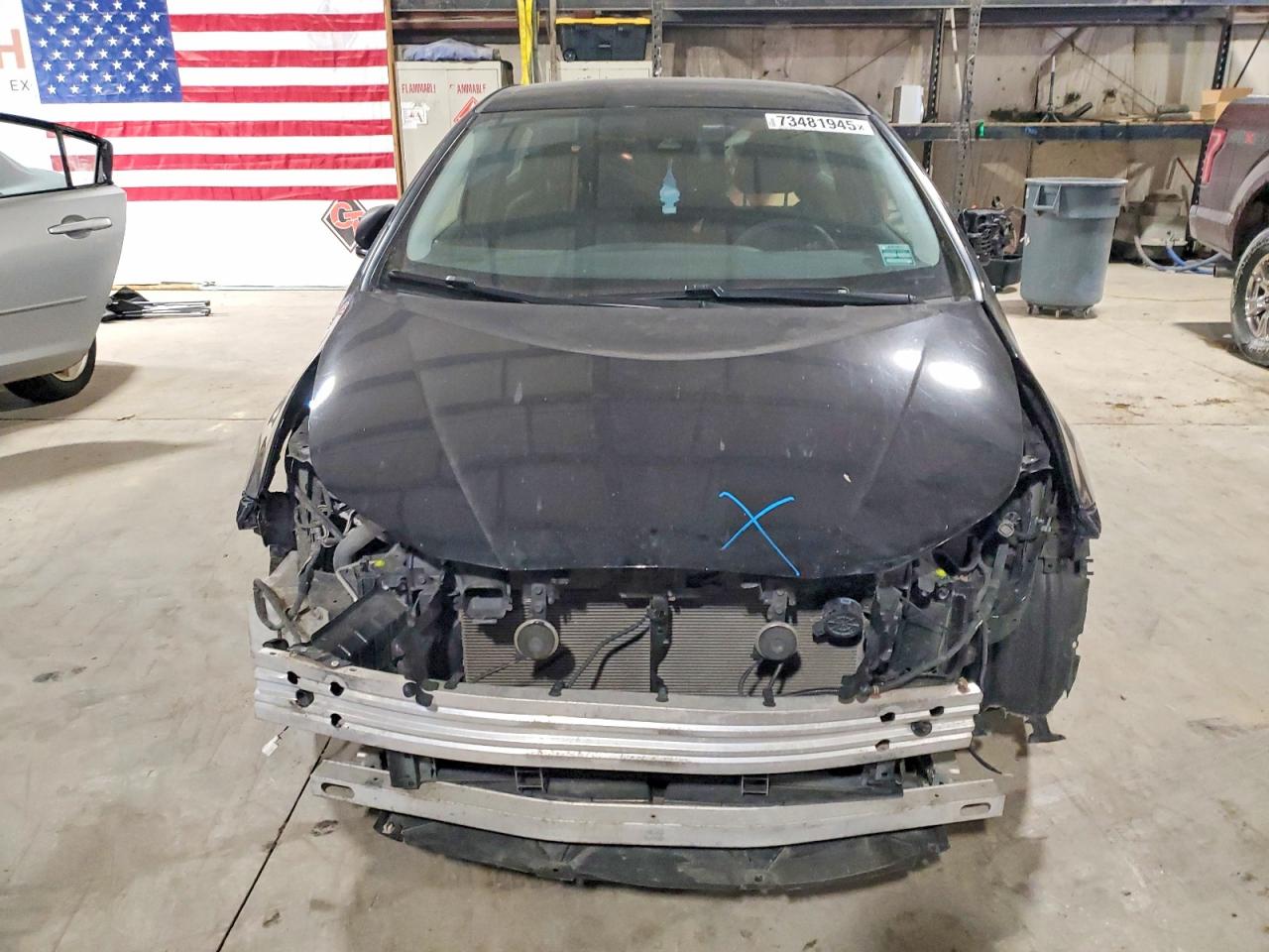 2019 TOYOTA PRIUS photo 9