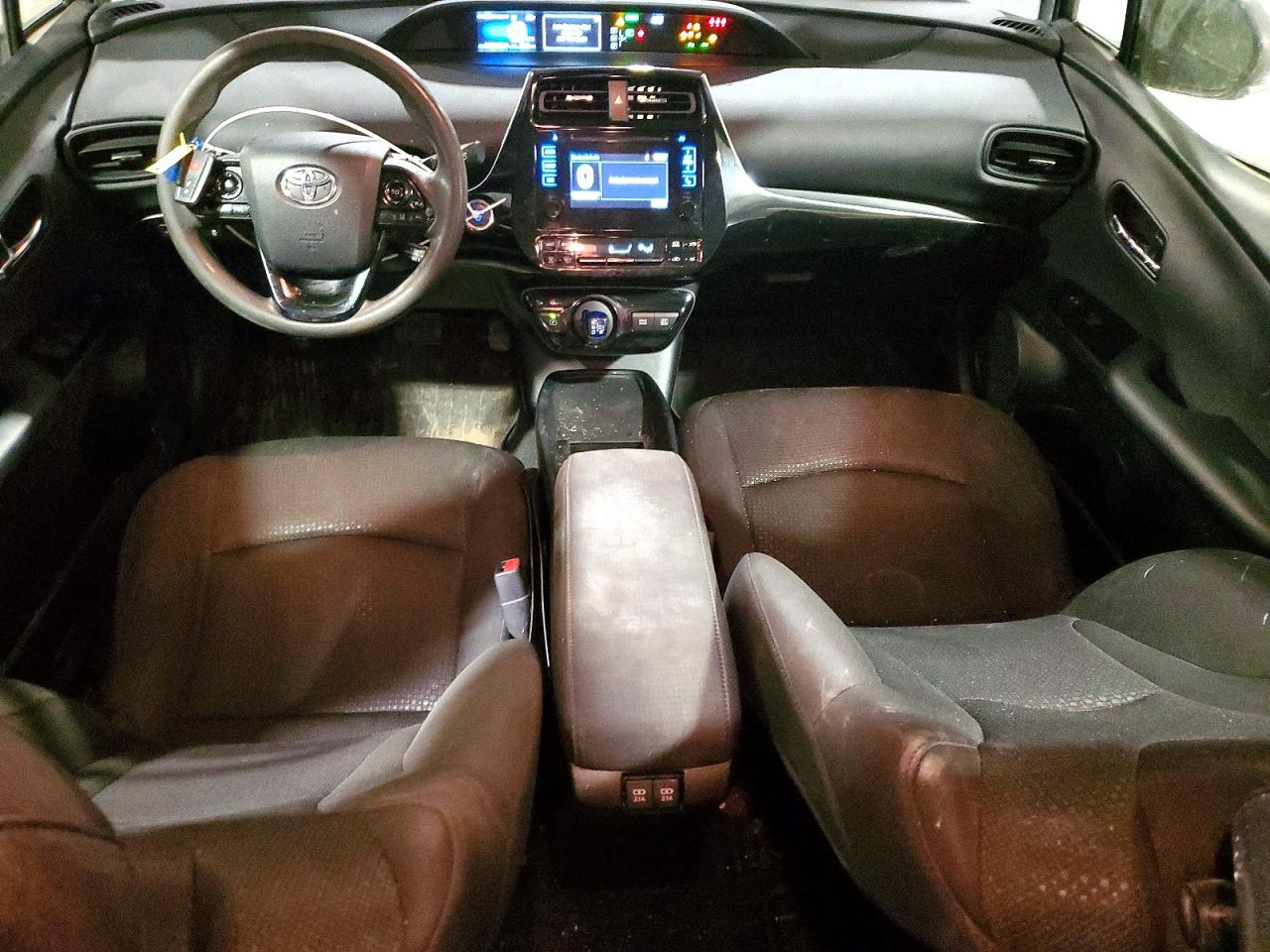 2019 TOYOTA PRIUS photo 15
