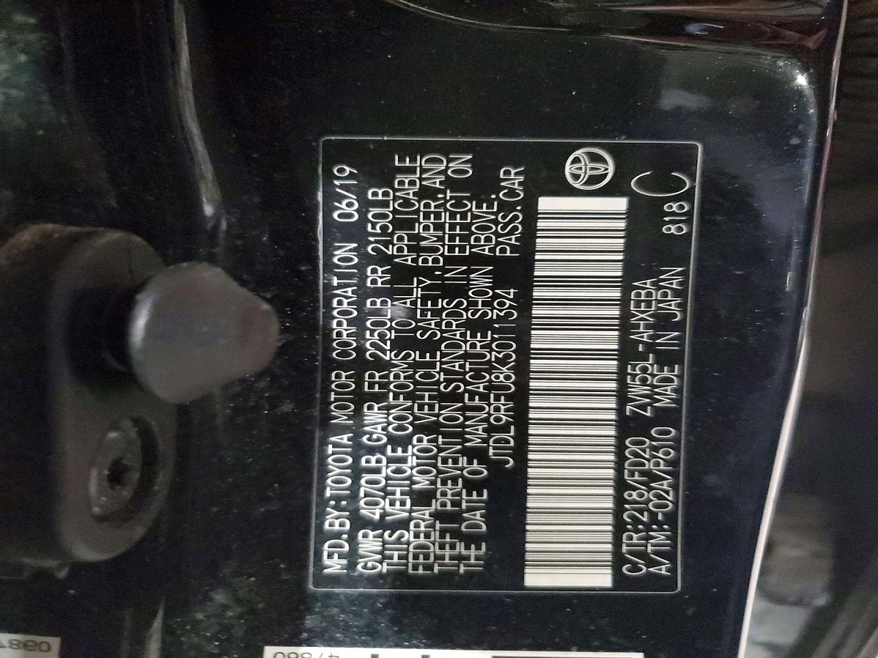 2019 TOYOTA PRIUS photo 23