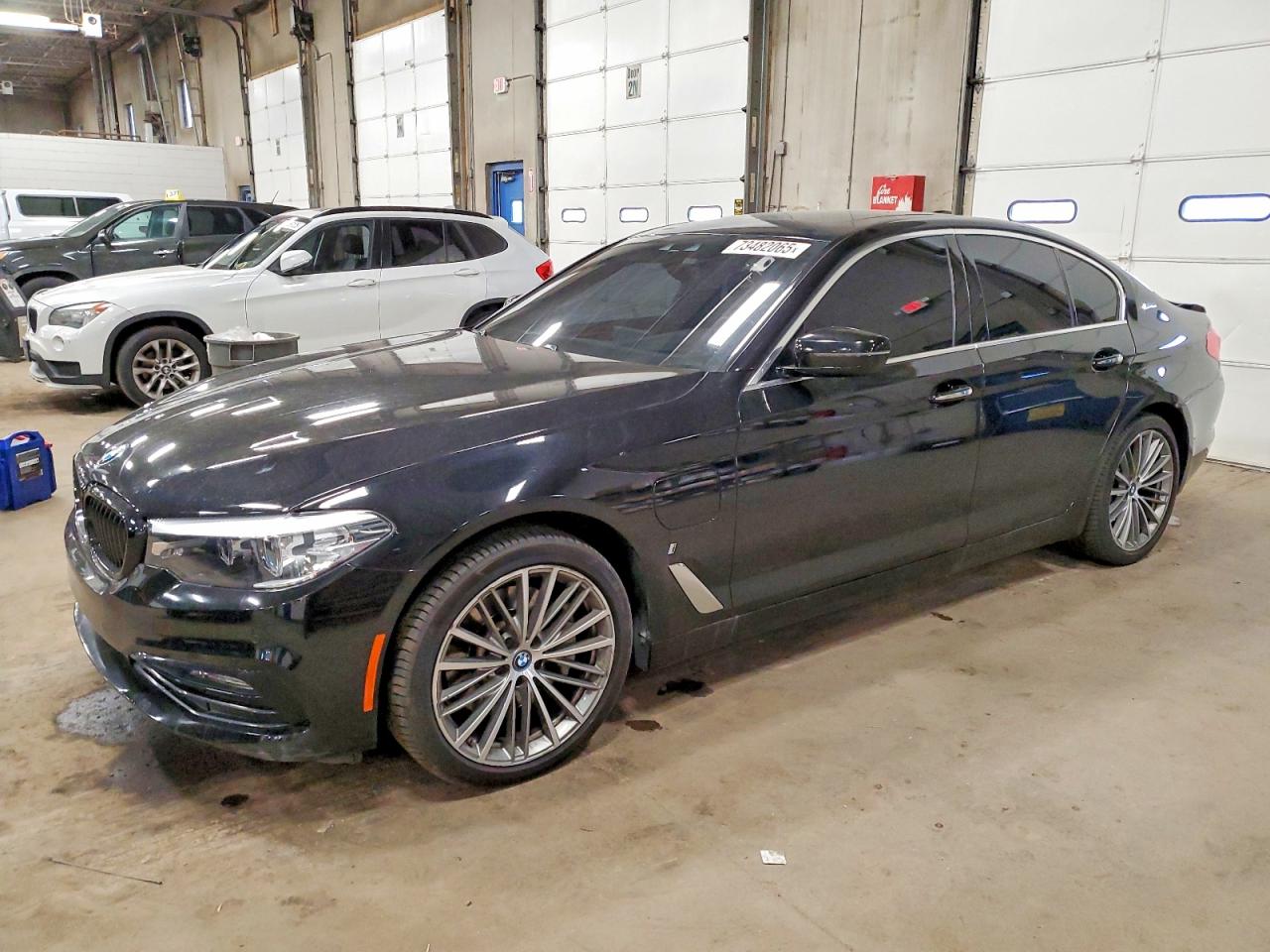 2018 BMW 530E