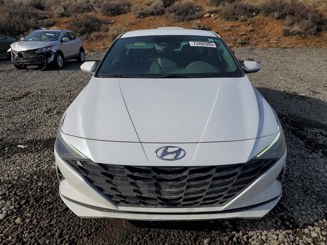 2021 HYUNDAI ELANTRA SE photo 13