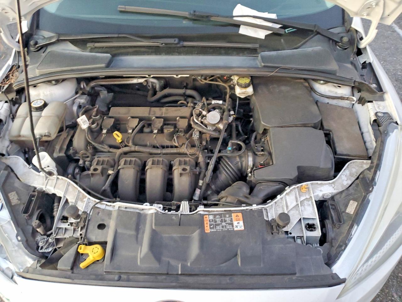 2017 FORD FOCUS SE photo 31