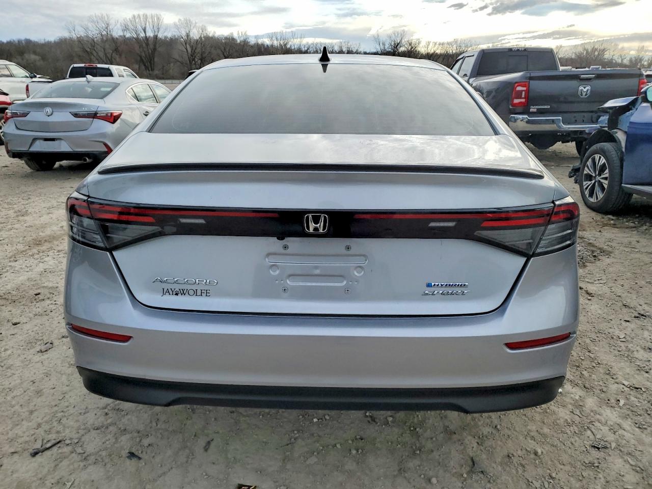 2024 HONDA ACCORD HYBRID SPORT photo 16