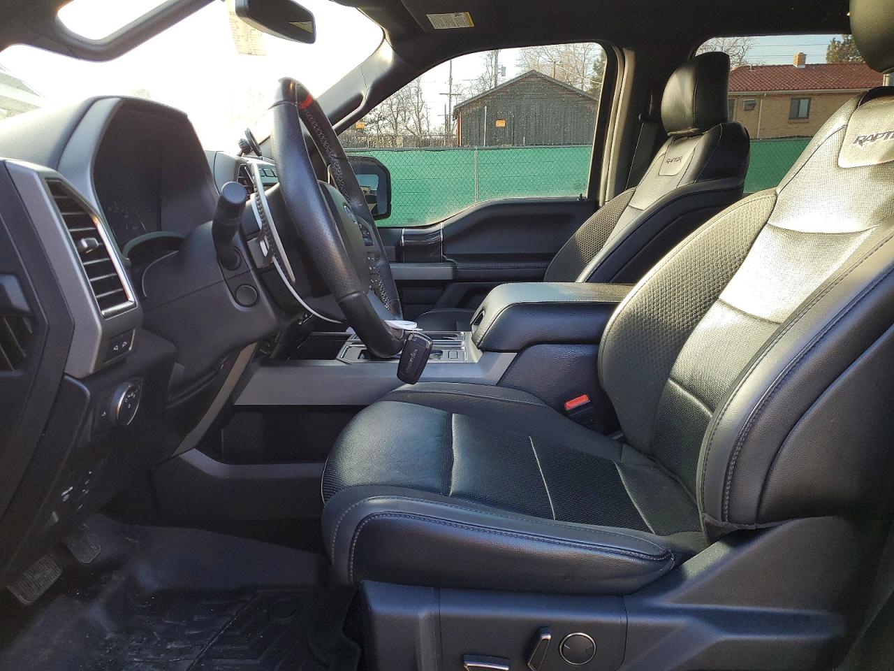 2019 FORD F150 RAPTOR photo 19