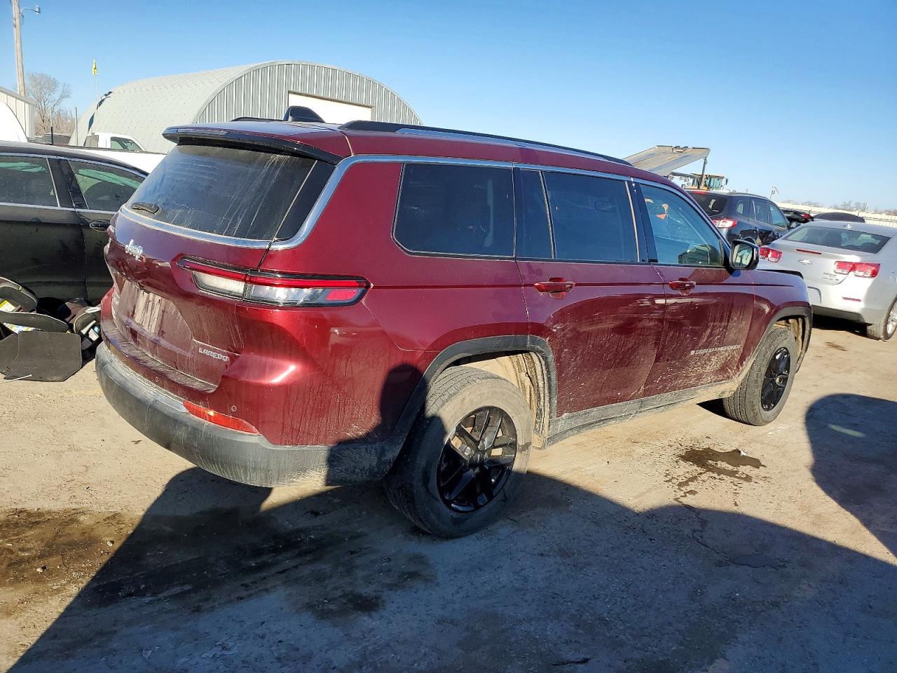 2022 JEEP GRAND CHEROKEE L LAREDO photo 5