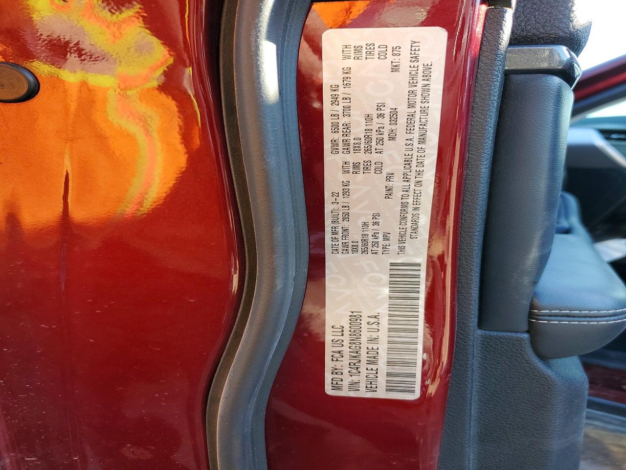 2022 JEEP GRAND CHEROKEE L LAREDO photo 25