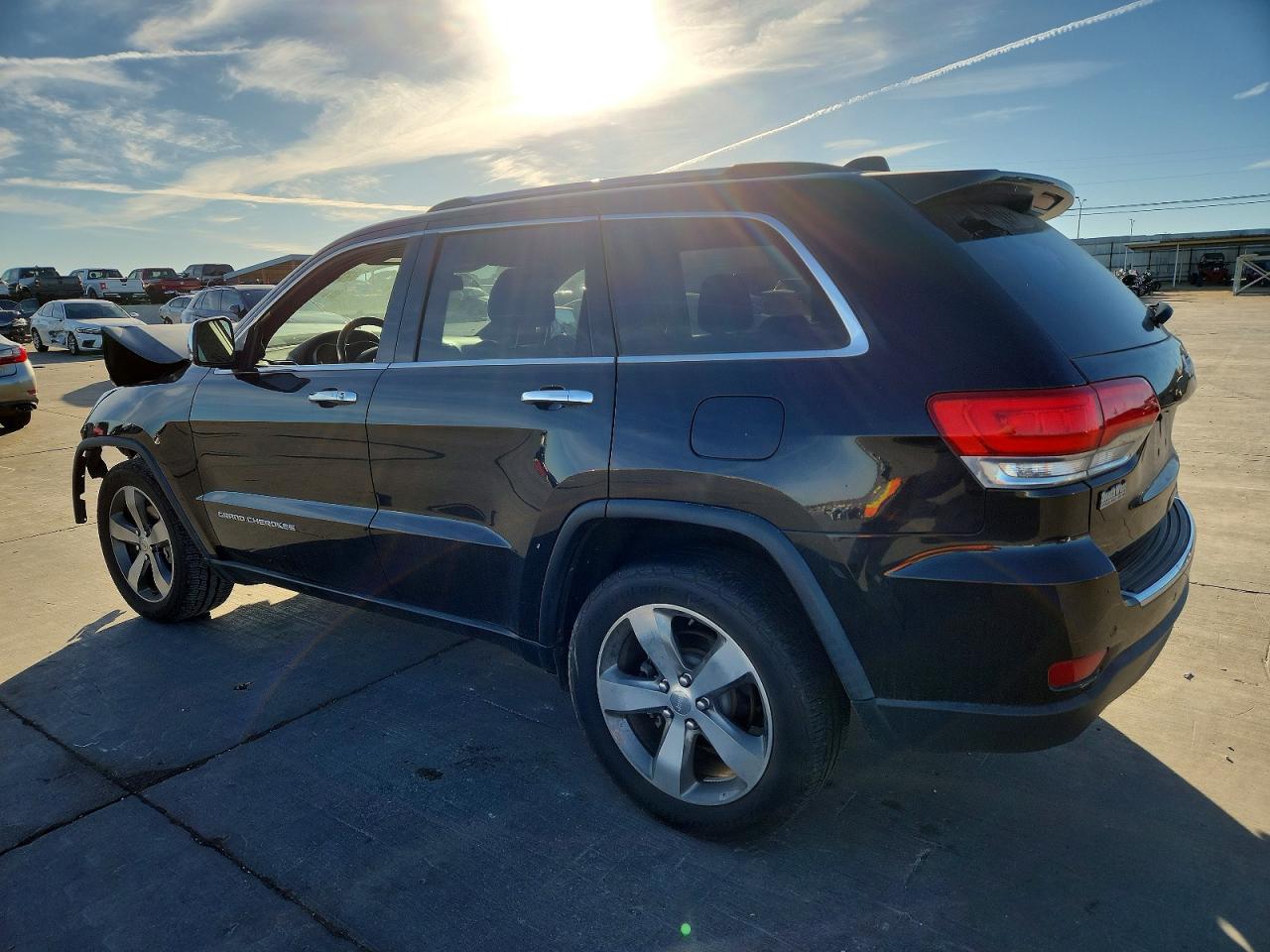2015 JEEP GRAND CHEROKEE LIMITED photo 2