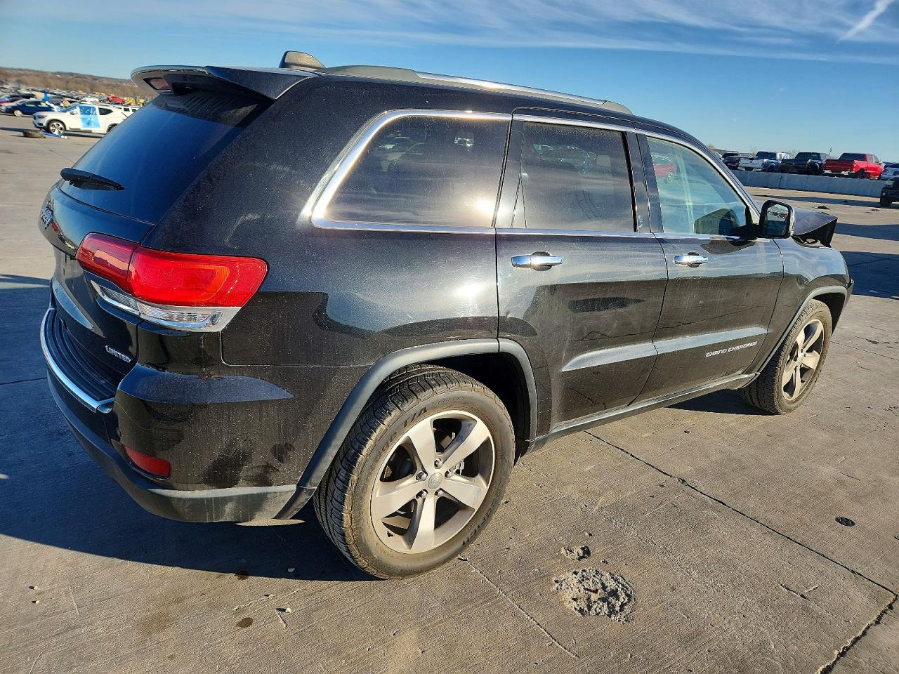 2015 JEEP GRAND CHEROKEE LIMITED photo 3